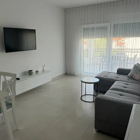 Prostin Apartman